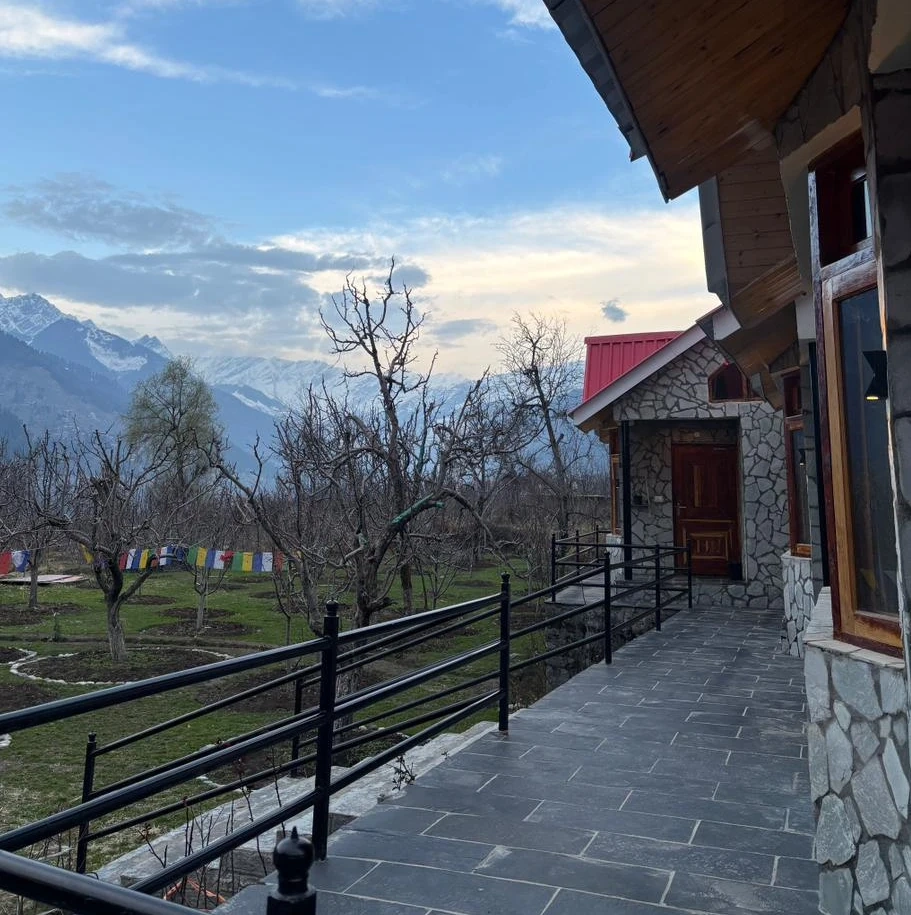 Himalayan Pines Resort - Image 1