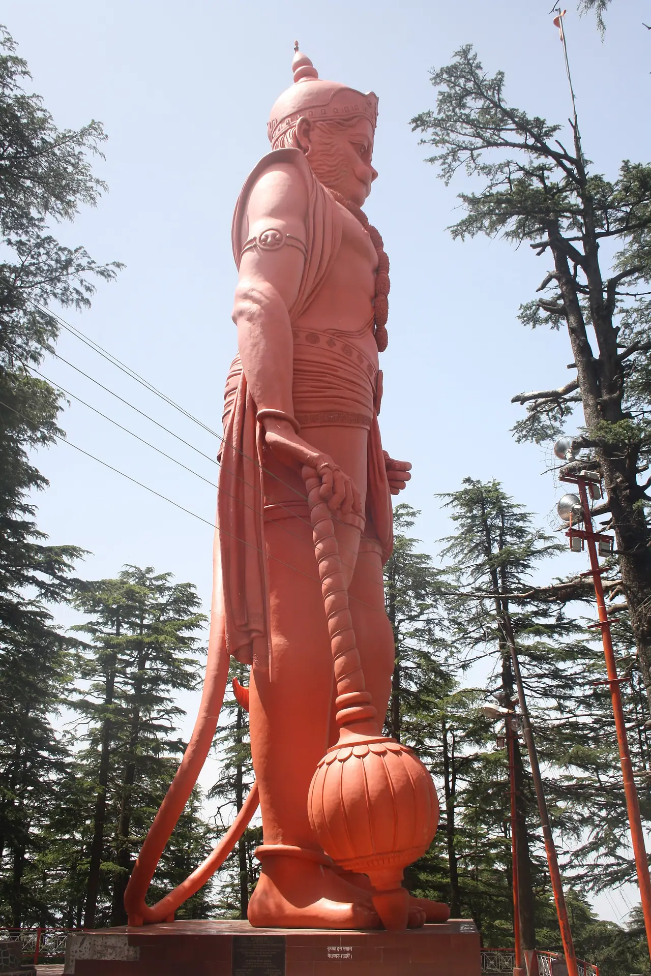 The Hanuman statue near Jakhu Temple