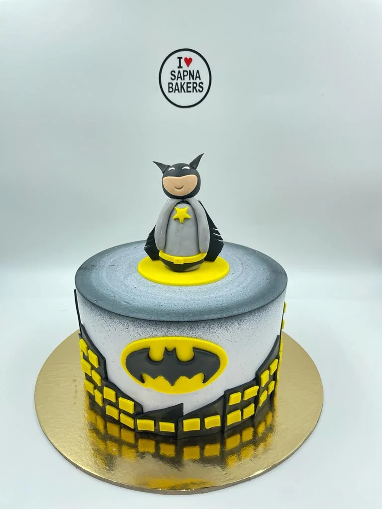 A Batman cake