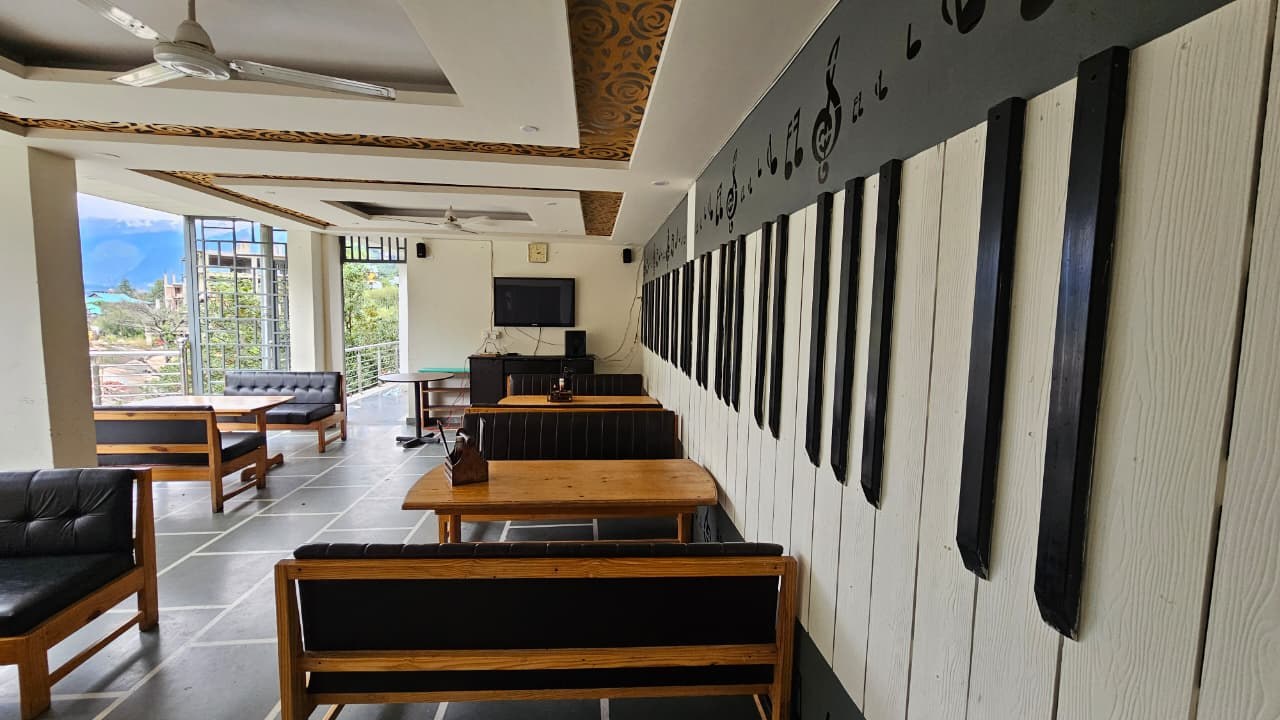 The piano-key wall