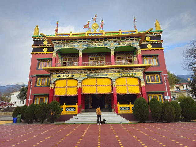 The red and gold front of Chokling Monastery in Bir