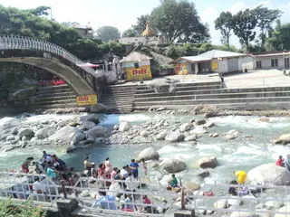 Shri Chamunda Devi Mandir