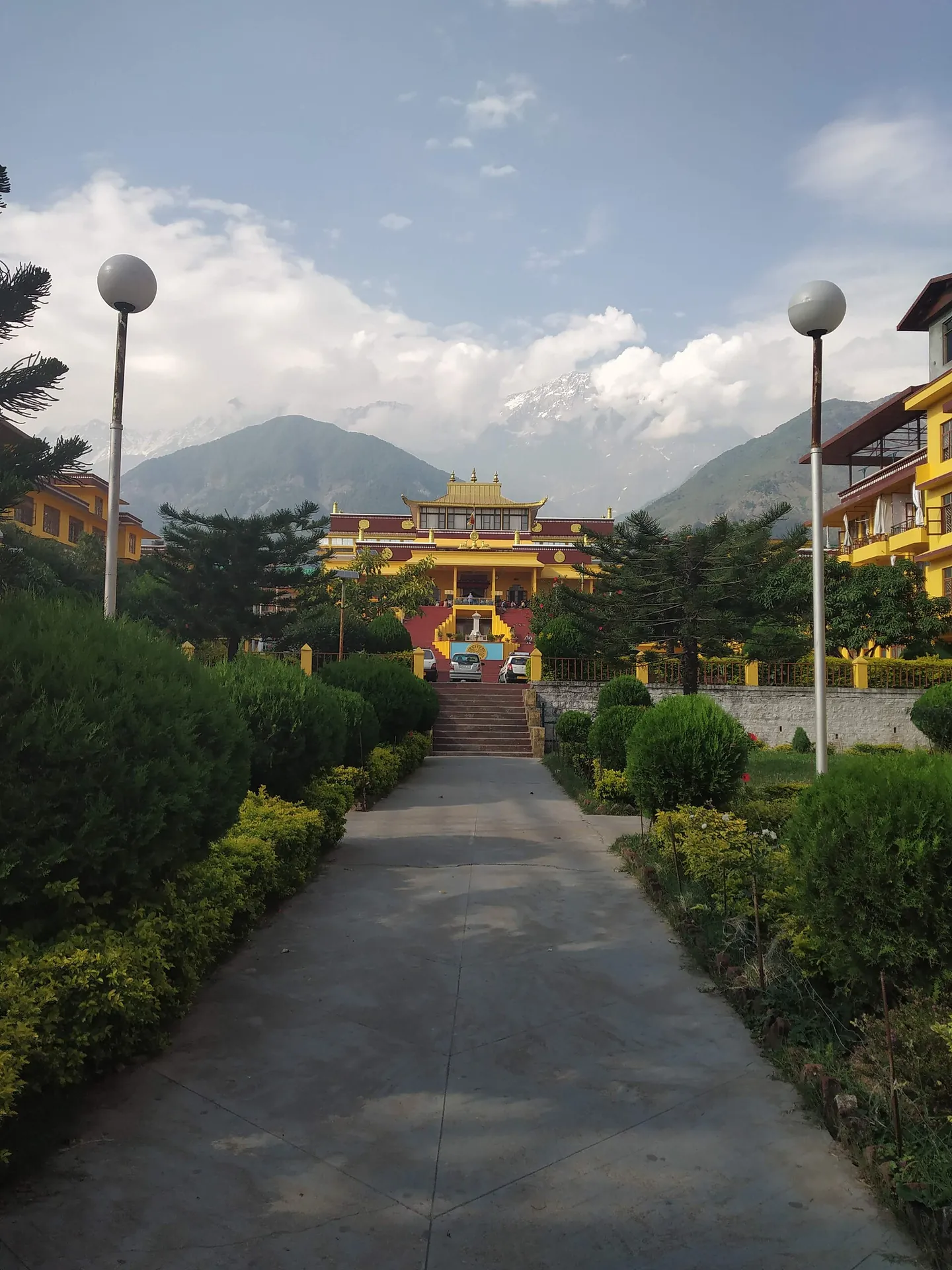 Gyuto Tantric Monastery in Sidhbari