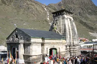 Kedarnath Temple — the Shiva shrine above the Mandakini