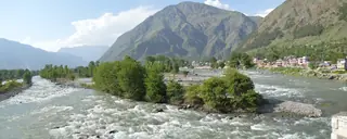 The Beas and the Parvati meeting in a wide gravel bed at Bhuntar