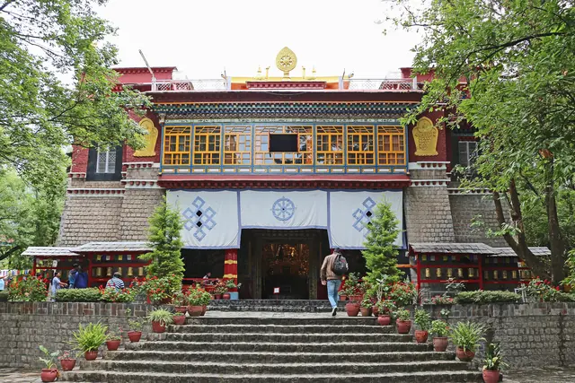 Deden Tsuglakhang temple hall at Norbulingka Institute