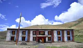 Tangyud Monastery at Komic