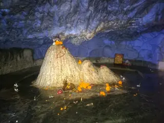 Tapkeshwar Temple — the cave temple of Shiva in Dehradun