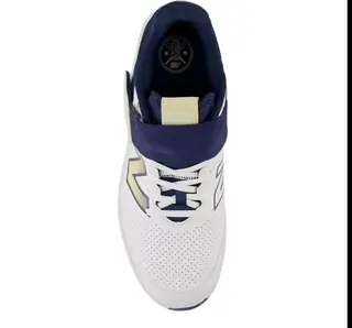 New Balance CK4040N6 Cricket Shoes (view 3 of 6)