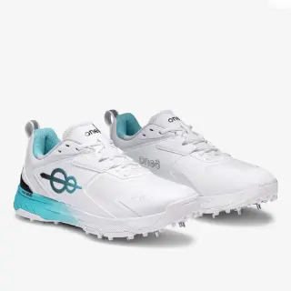 One8 Cover Drive 18 Pro Cricket Shoe (view 2 of 5)