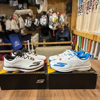 Skechers Cricket Elite Cricket Shoes (view 3 of 8)