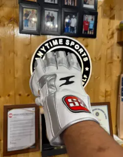 SS Players WK Cricket Gloves (view 8 of 10)