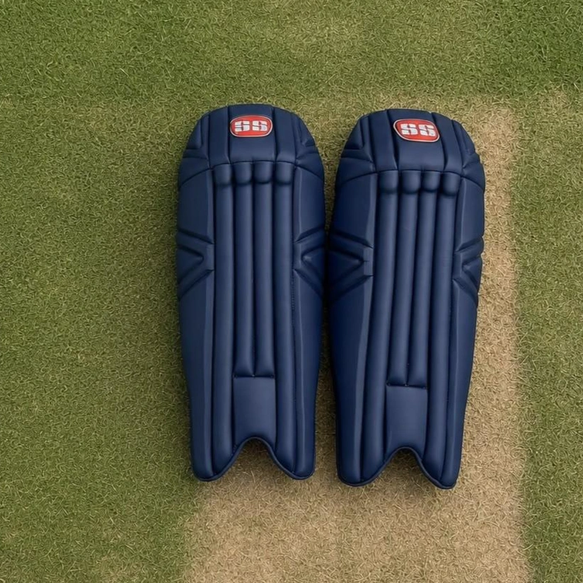 SS WICKET KEEPING LEG GUARD Adult / Navy