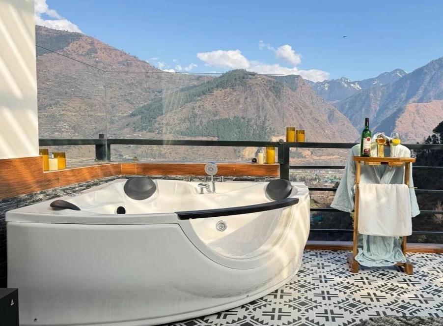 Kith and Kin - Image 1